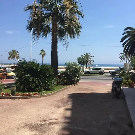 Studio La Plage マントン